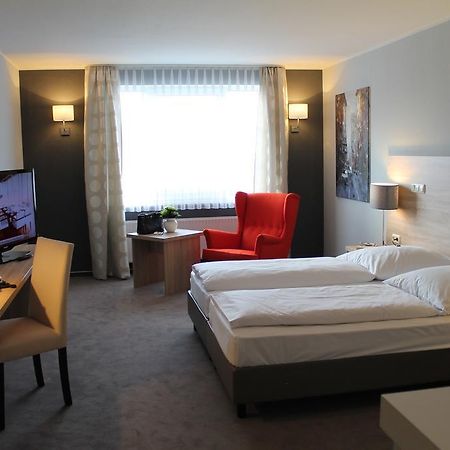 Hotel Westerfeld Hemmingen  ภายนอก รูปภาพ