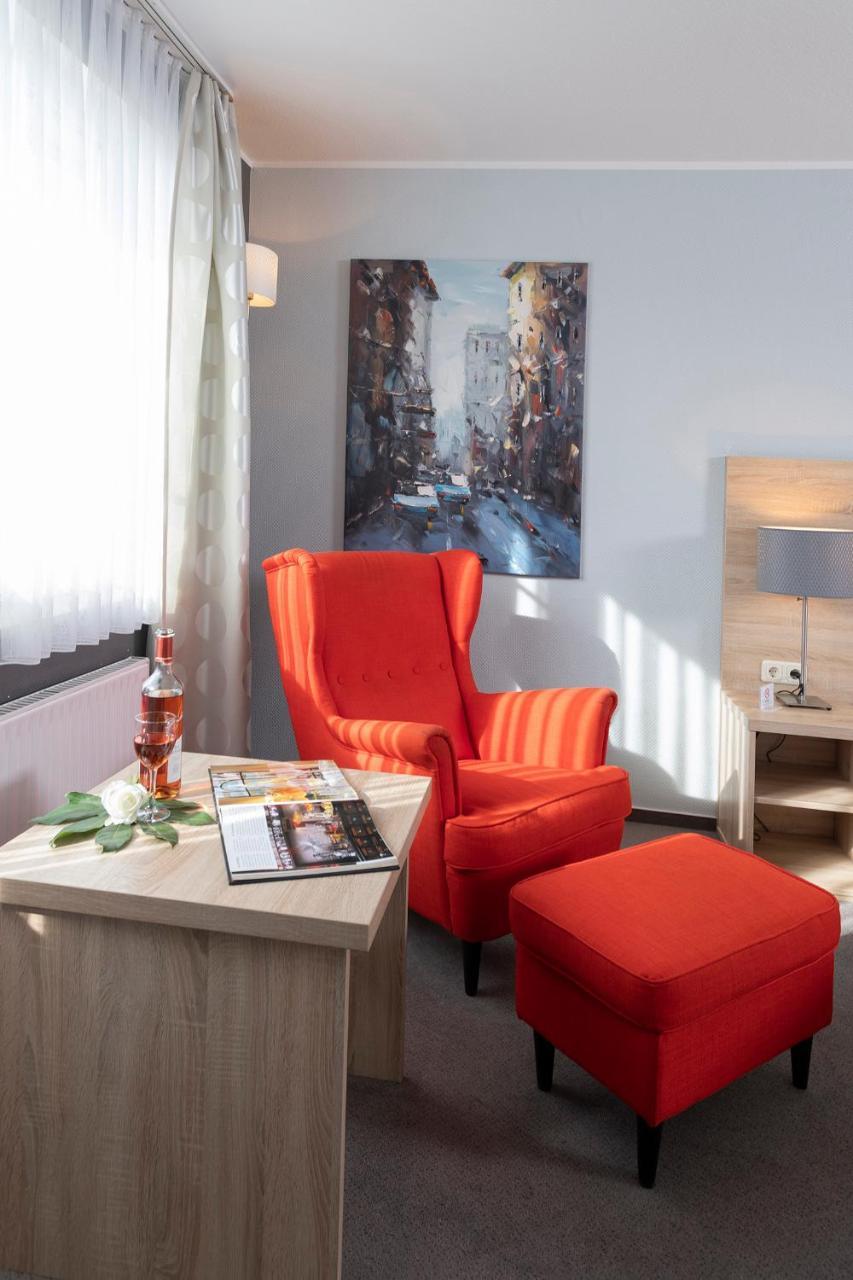 Hotel Westerfeld Hemmingen  ภายนอก รูปภาพ